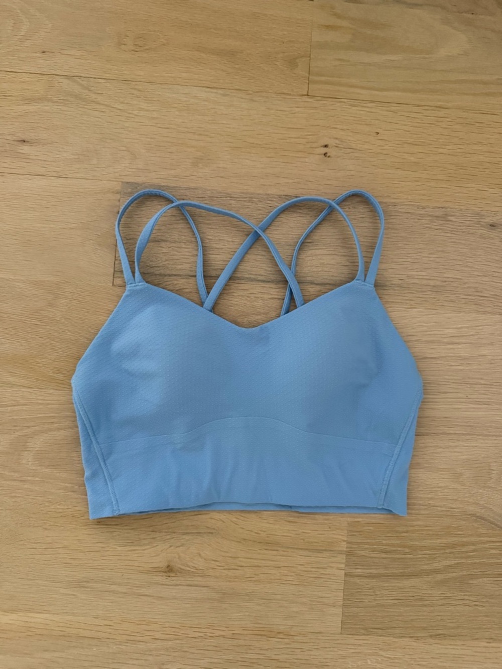 Lululemon *new* light support sports bra